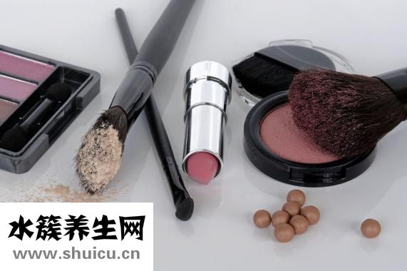 爽膚水作用