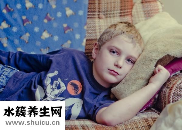 月經前肚子疼