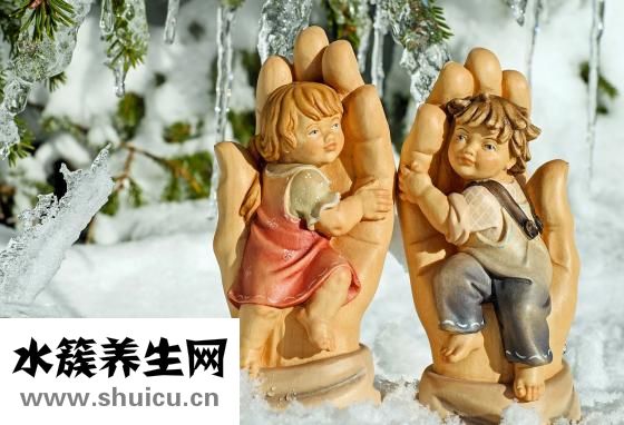 胃里反酸水