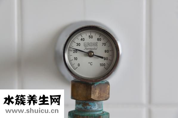 泡腳的溫度