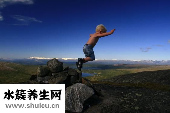 淚痣的位置
