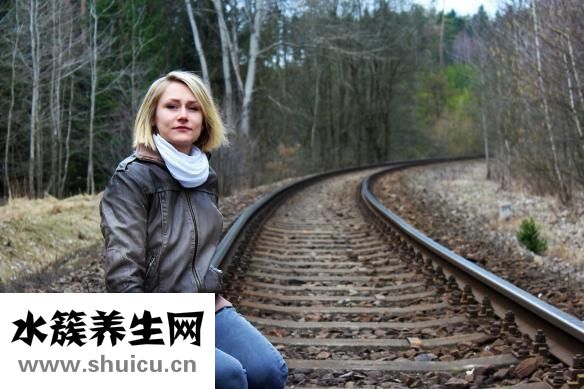腎結石的癥狀有哪些