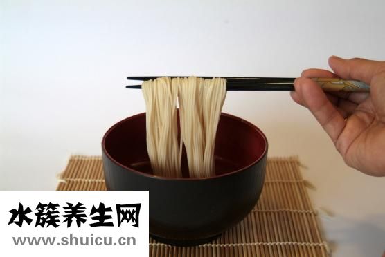 西紅柿酸湯面