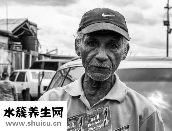 事無巨細是什么意思