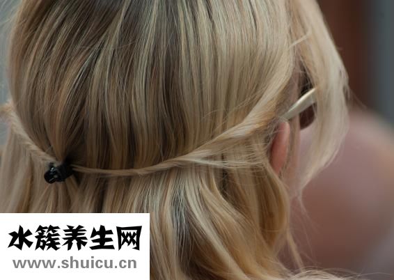 掉頭發吃什么