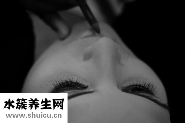 如何去頸紋