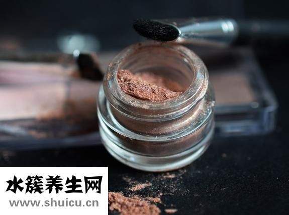 如何去頸紋