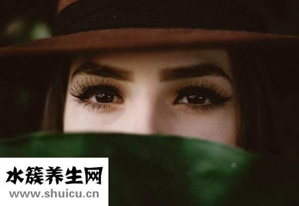 眉筆怎么用