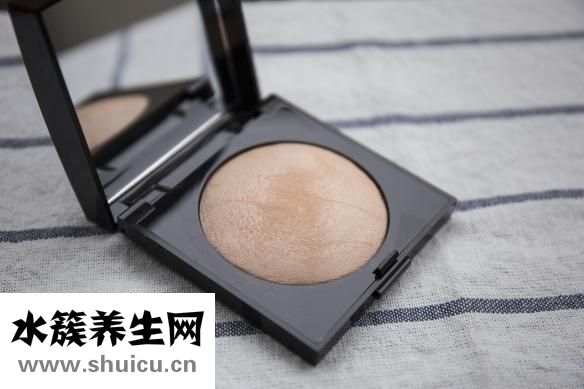 光子嫩膚后如何保養