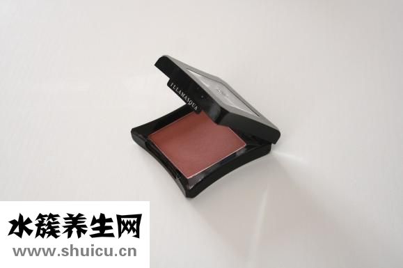 光子嫩膚后如何保養