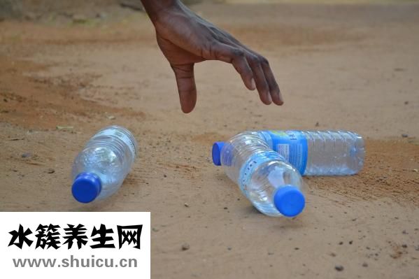 如何治療眼袋
