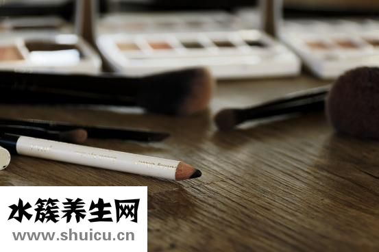 怎么化眼妝