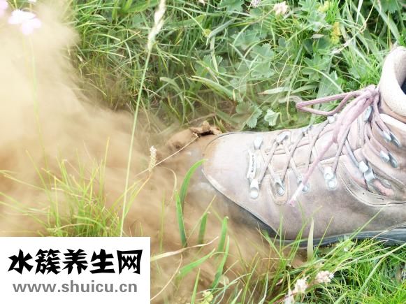 如何祛魚尾紋
