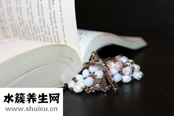 頭屑多怎么辦