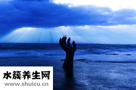 如何祛魚尾紋