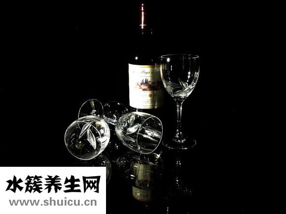 紅酒倒多少