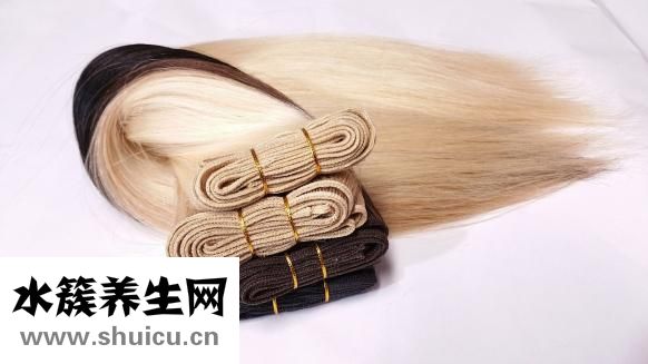 怎么樣給頭發補水