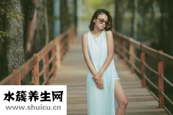 短發如何使用卷發棒