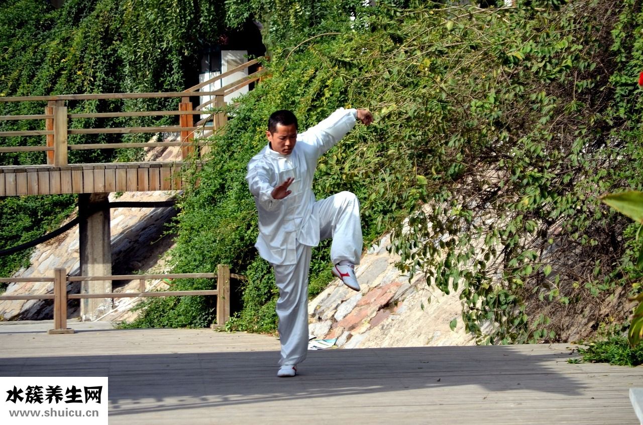 怎么練武術