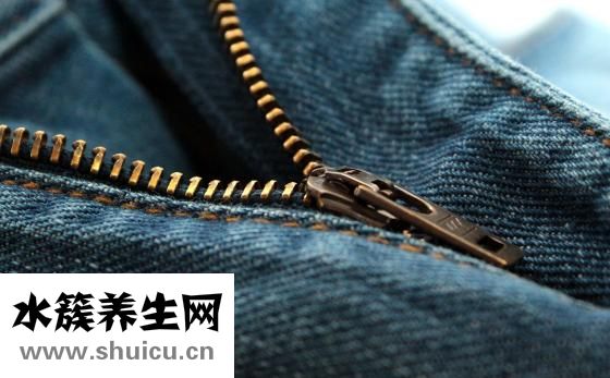 牛仔褲怎么放