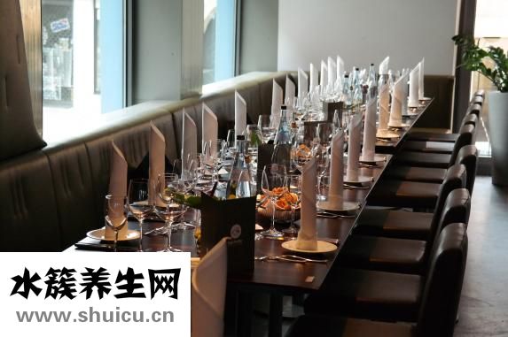 假牙怎么安裝