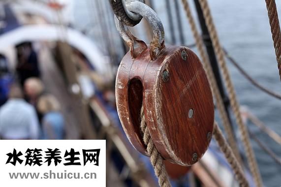 彈弓怎么握兜