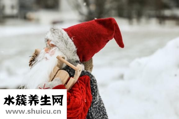 錢怎么折戒指