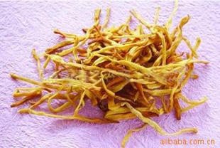 干黃花菜的功效與作用及食用方法視頻（干黃花菜的功效與作用及食用方法）