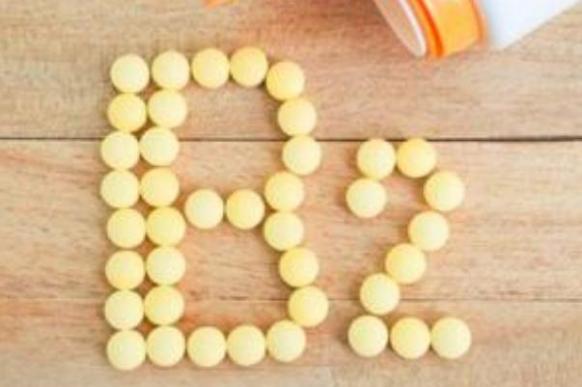 維生素b2可以治療口臭的嗎還有其他哪些藥（維生素b2能治口臭嗎）