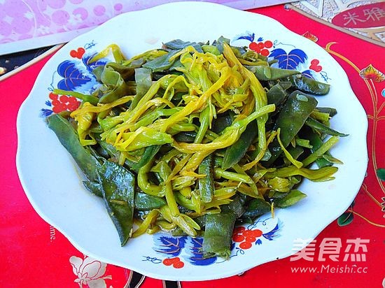 黃花菜的功效與作用和做法大全（黃花菜的功效與作用和做法）