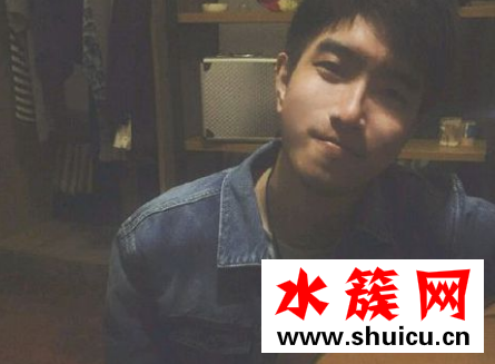沈以誠形容歌詞