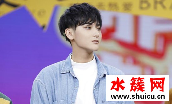吳亦凡鍋蓋頭