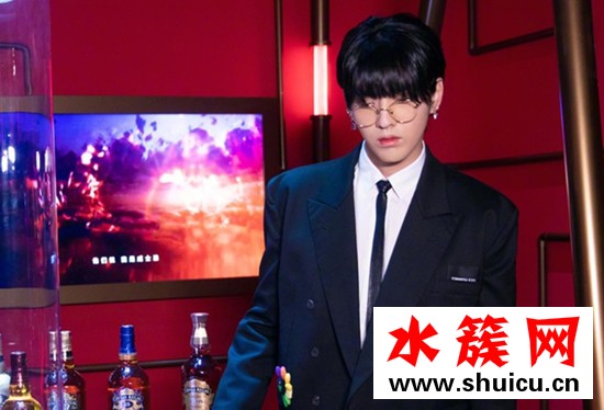 吳亦凡鍋蓋頭