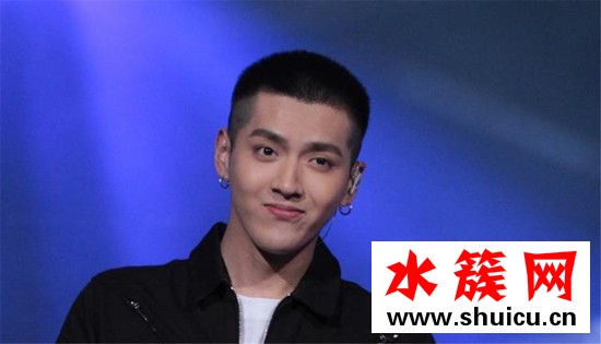 吳亦凡鍋蓋頭