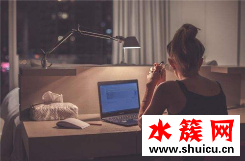 睡眠不好、經常熬夜，皮膚不好怎么改善？