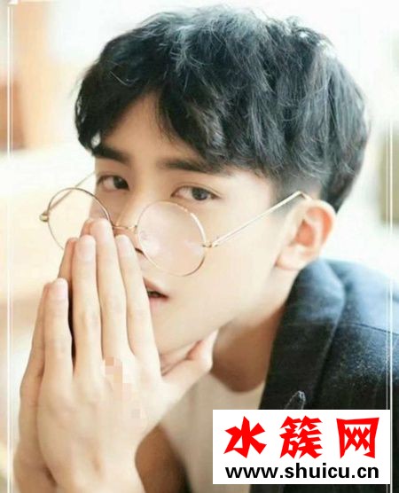 男生燙頭發大卷和小卷哪個更好看