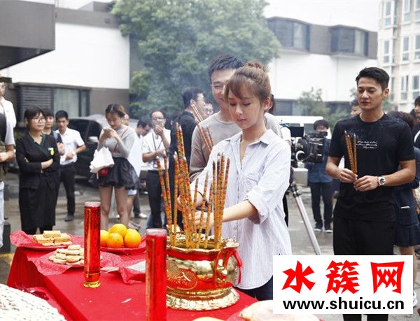 《歡樂頌2》正式開機 楊紫劉濤原班人馬重聚 歡樂頌2演員表