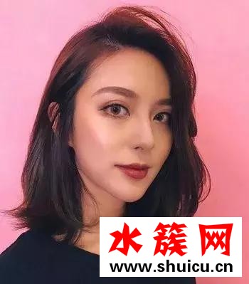 紋理燙短發女圖片