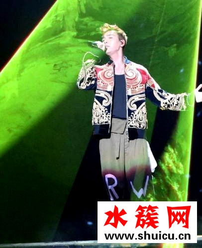 迪麗熱巴和陳偉霆真的在一起了嗎？ 迪麗熱巴陳偉霆戀情