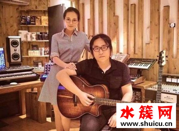歡樂頌2插曲董冬冬那首歌叫什么名字？