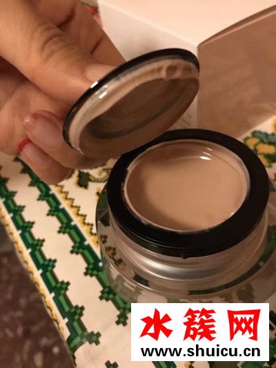 阿瑪尼素顏霜怎么樣