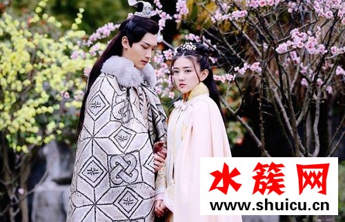 第11集濕身險生病 城城喂姜湯