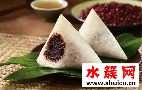 甜粽子什么時候放糖